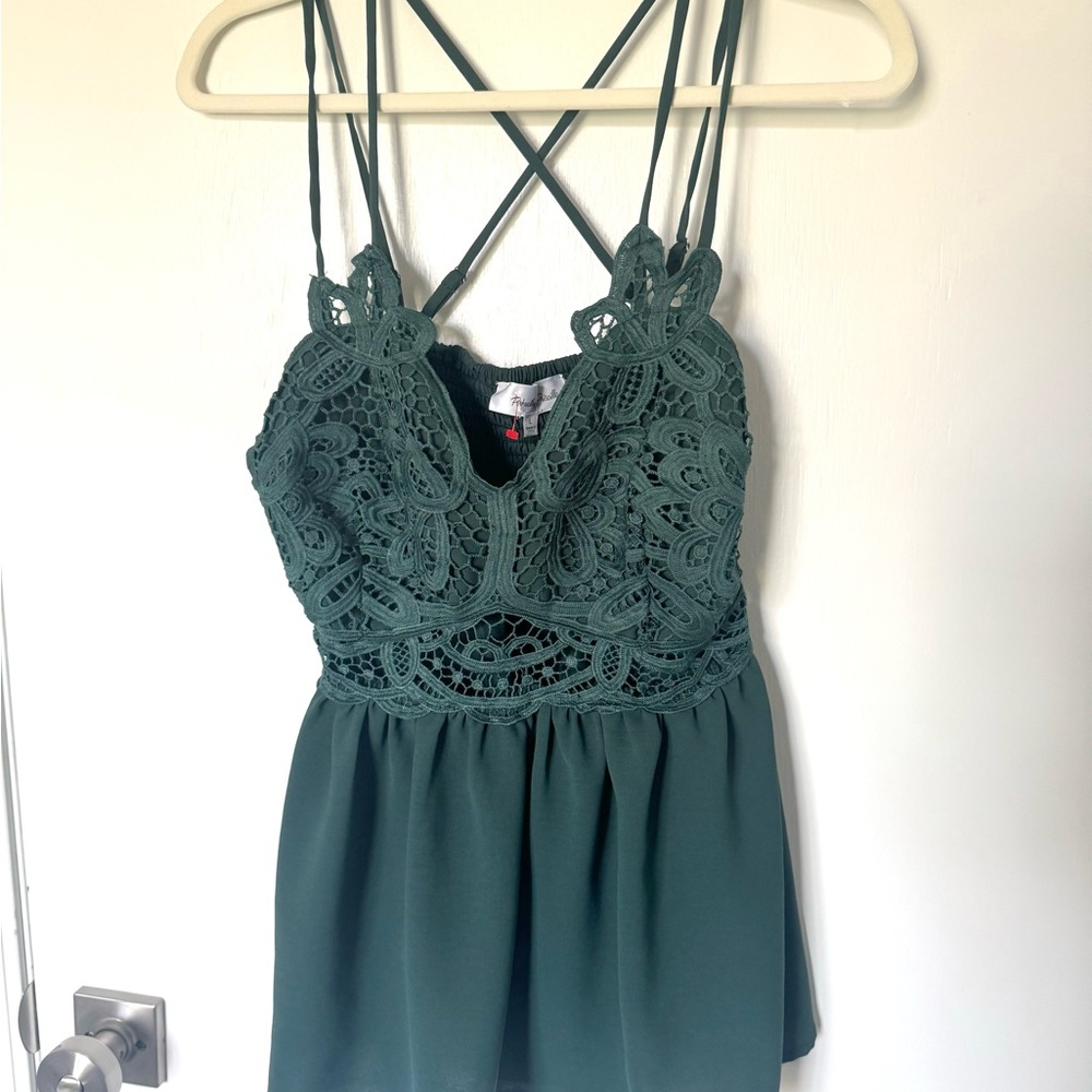 NWOT Elegant Green Lace and Chiffon Cami